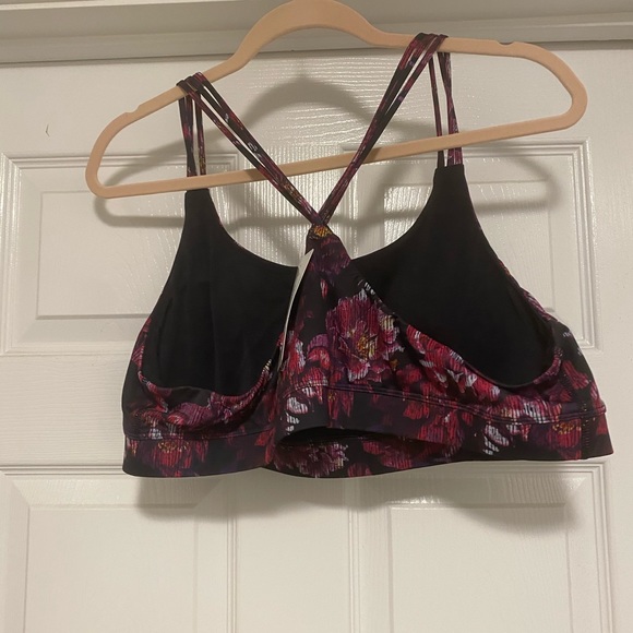 Yoga bra - Picture 2 of 3